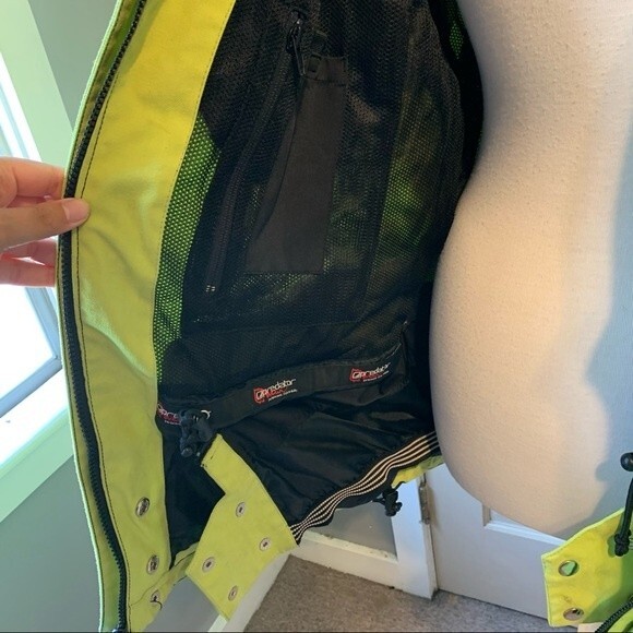 Predator Wear Neon Green Performance Wear Reflective Coat - Large - Picture 8 of 15